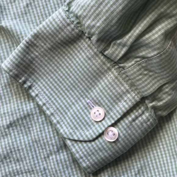 Izod Men’s L long sleeve button down - Picture 3 of 4